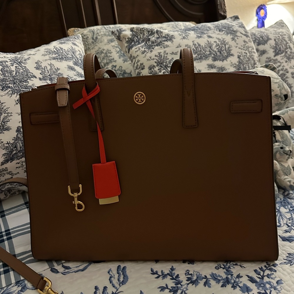 Tory Burch Walker handbag Brand New! NWOT